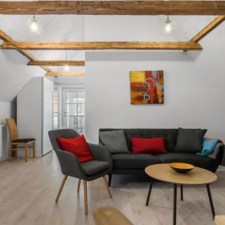 2 Bedroom Gorgeous In Daire Ulfborg