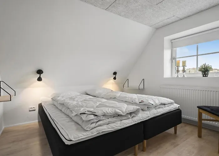2 Bedroom Gorgeous In * Ulfborg