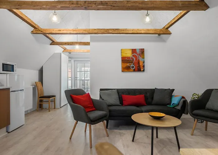 2 Bedroom Gorgeous In Appartement Ulfborg